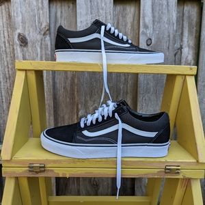 Vans Old Skool Low Black and White